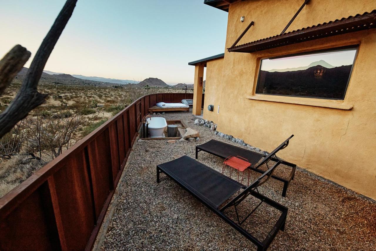 Sacred Sands Hotel Joshua Tree Exterior photo